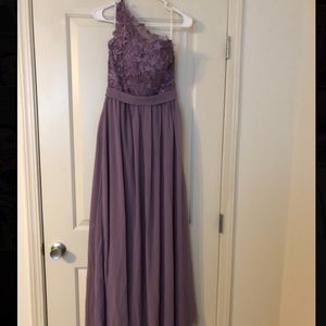 One shoulder Tulle and Chantilly Dress